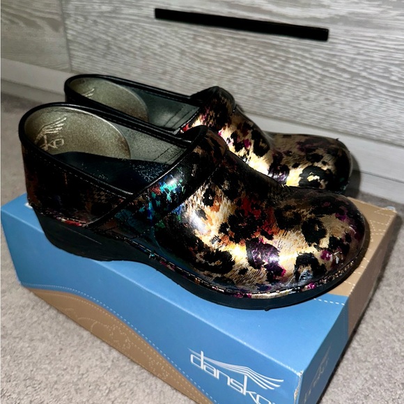 Dansko Leopard Print Clogs - Picture 2 of 3